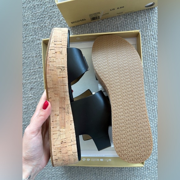 Michael Kors Colby Flatform Sandals Black Leather Size 8.5 – Brand New in Box - Picture 12 of 14
